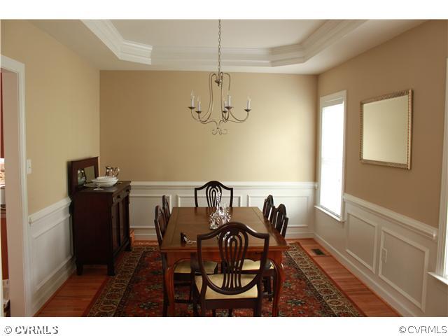 Dining Room - Notice the tray ceiling and lovely m