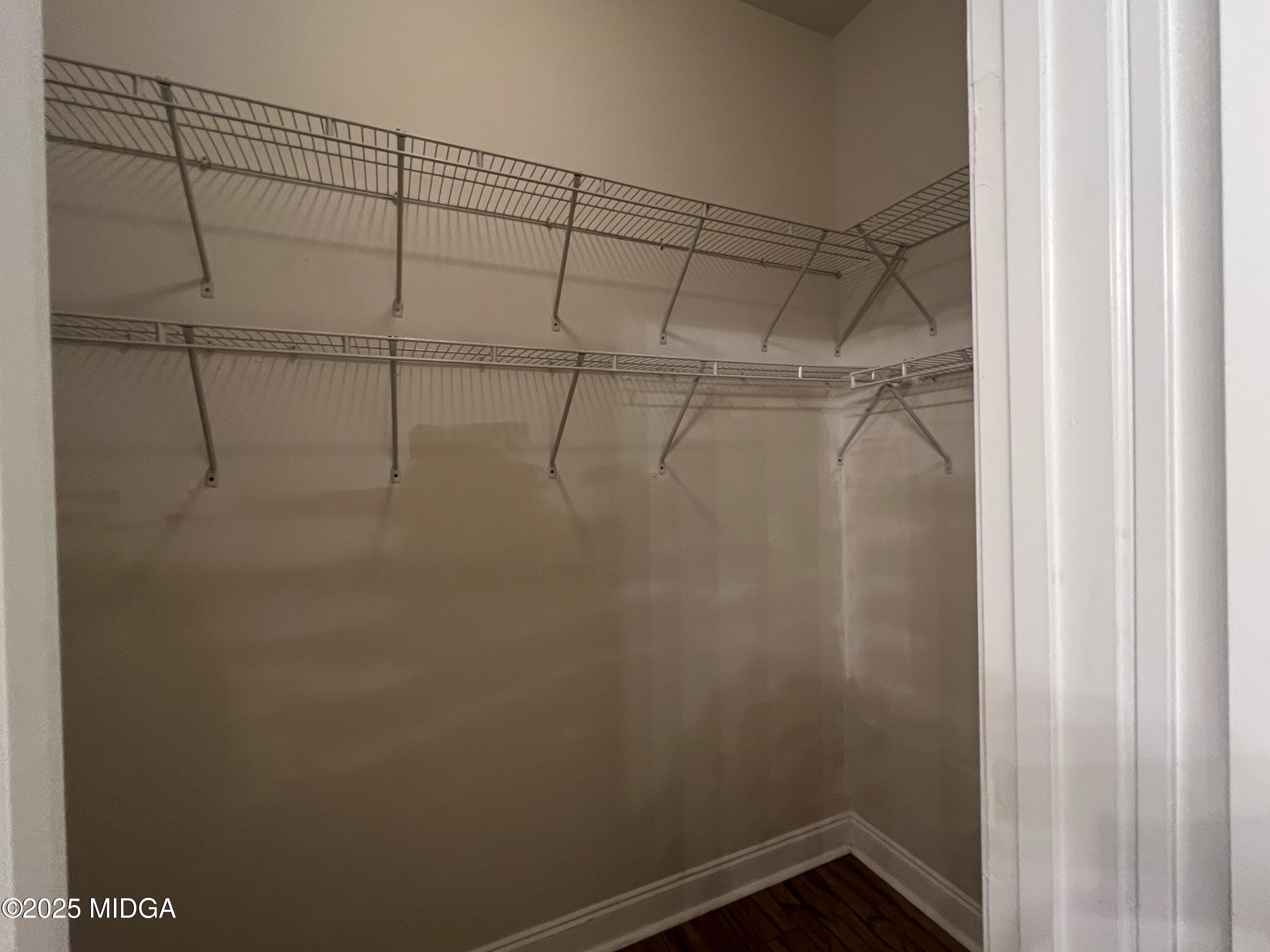 644 Ivy Brook Way Macon, GA 31210 - Photo 18 of 29 a view of a small room