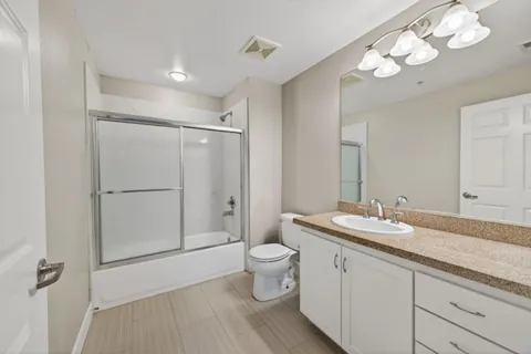 $688,888 | 800 North 8th Street, Unit 103, San Jose, CA 95112