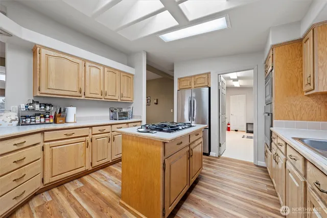 $575,000 | 9468 Road 14 Northeast, Moses Lake, WA 98837