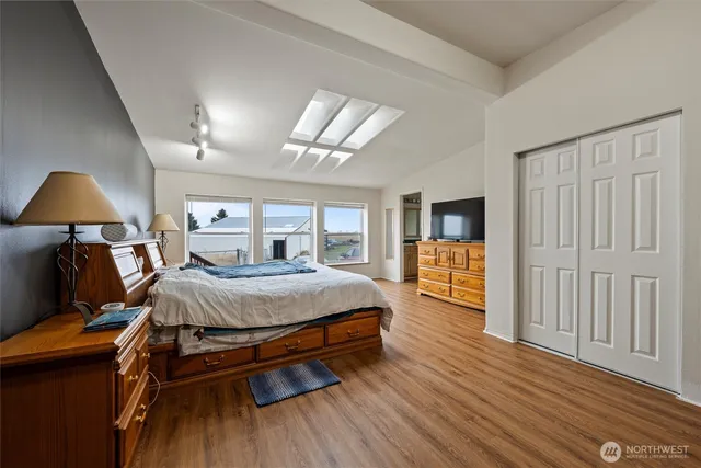 $575,000 | 9468 Road 14 Northeast, Moses Lake, WA 98837