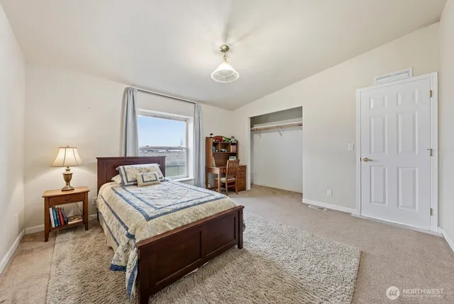 $575,000 | 9468 Road 14 Northeast, Moses Lake, WA 98837