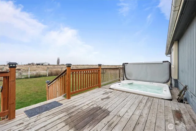 $575,000 | 9468 Road 14 Northeast, Moses Lake, WA 98837