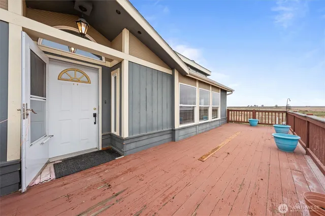 $575,000 | 9468 Road 14 Northeast, Moses Lake, WA 98837