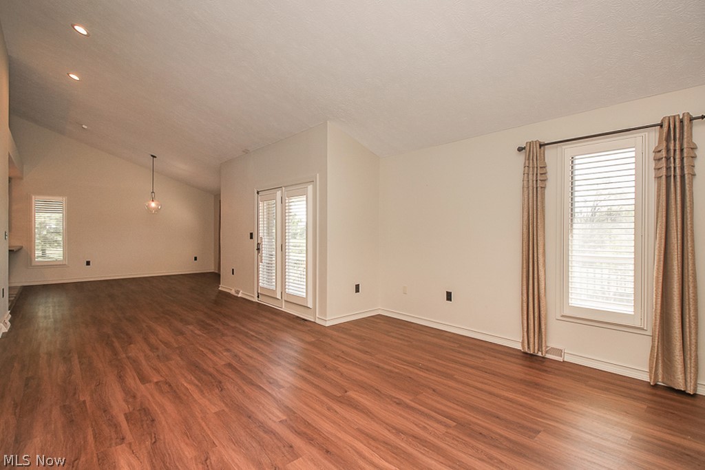 7010 Chippewa Road Medina, OH 44256 - Photo 11 of 34 Gallery Image 11