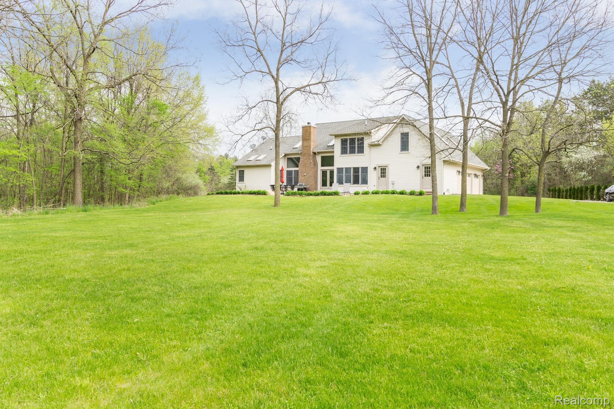 3343 Brewer Road Howell, MI 48855 - Photo 30 of 38 PP_SB051719_Exterior-112.jpg