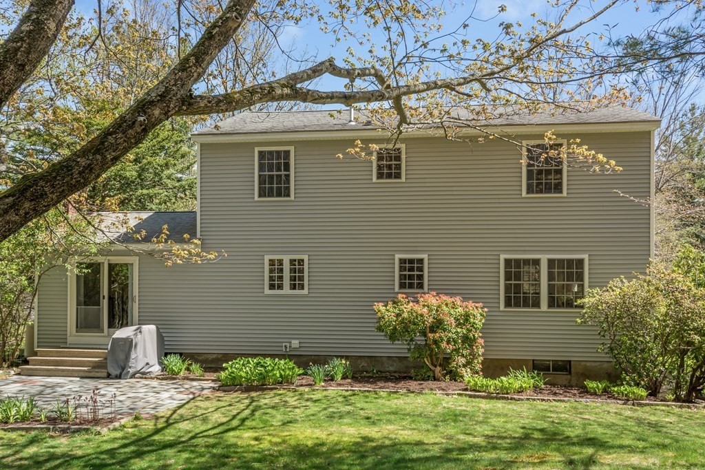 396 Wilder Road Bolton, MA 01740 - Photo 18 of 26