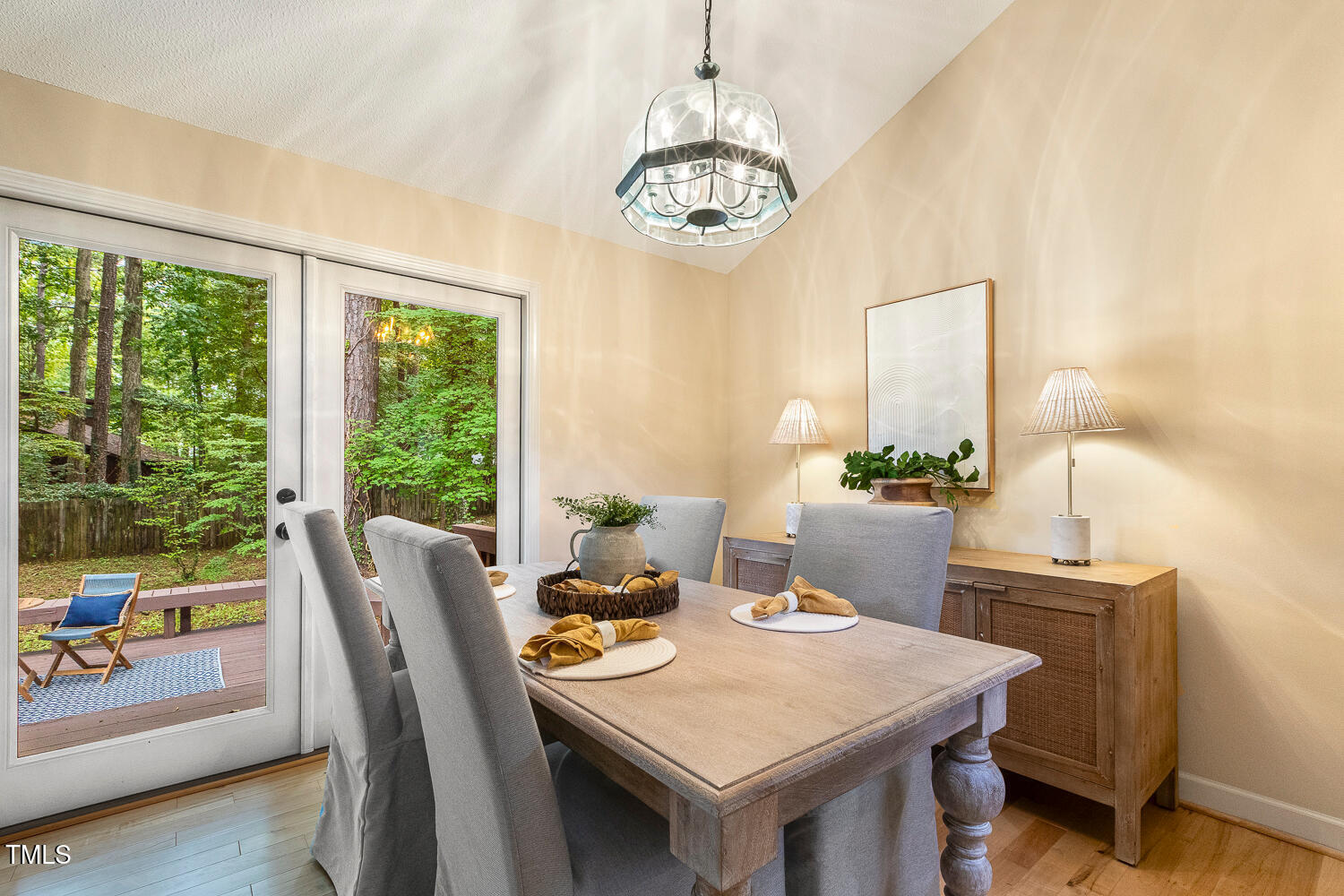 101 Solway Court Cary, NC 27511 - Photo 14 of 61 101 Solway Ct Cary NC 27511-large-015-04