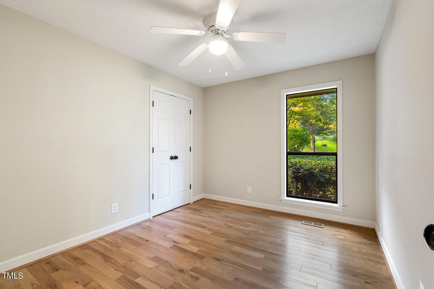 101 Solway Court Cary, NC 27511 - Photo 30 of 61 101 Solway Ct Cary NC 27511-large-032-06