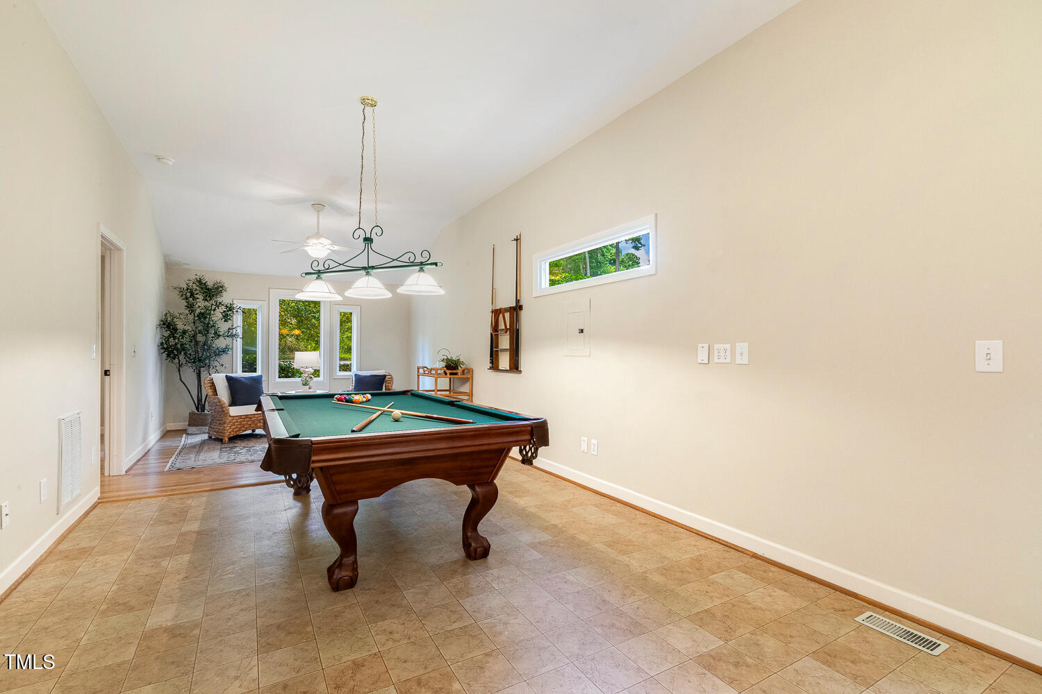 101 Solway Court Cary, NC 27511 - Photo 39 of 61 101 Solway Ct Cary NC 27511-large-044-01