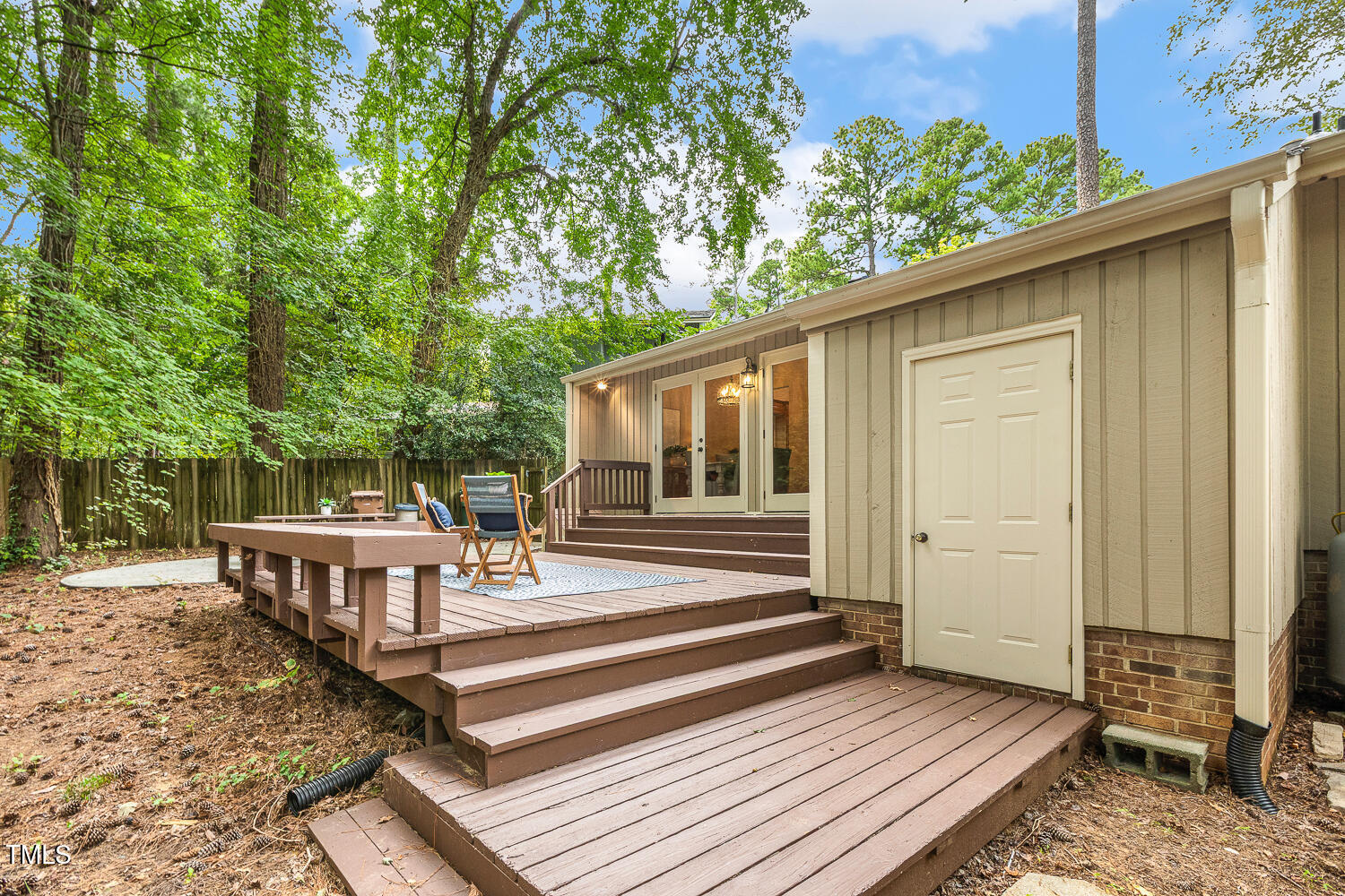 101 Solway Court Cary, NC 27511 - Photo 46 of 61 101 Solway Ct Cary NC 27511-large-051-03