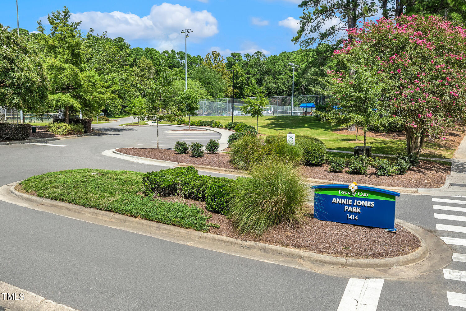 101 Solway Court Cary, NC 27511 - Photo 57 of 61 101 Solway Ct Cary NC 27511-large-063-05