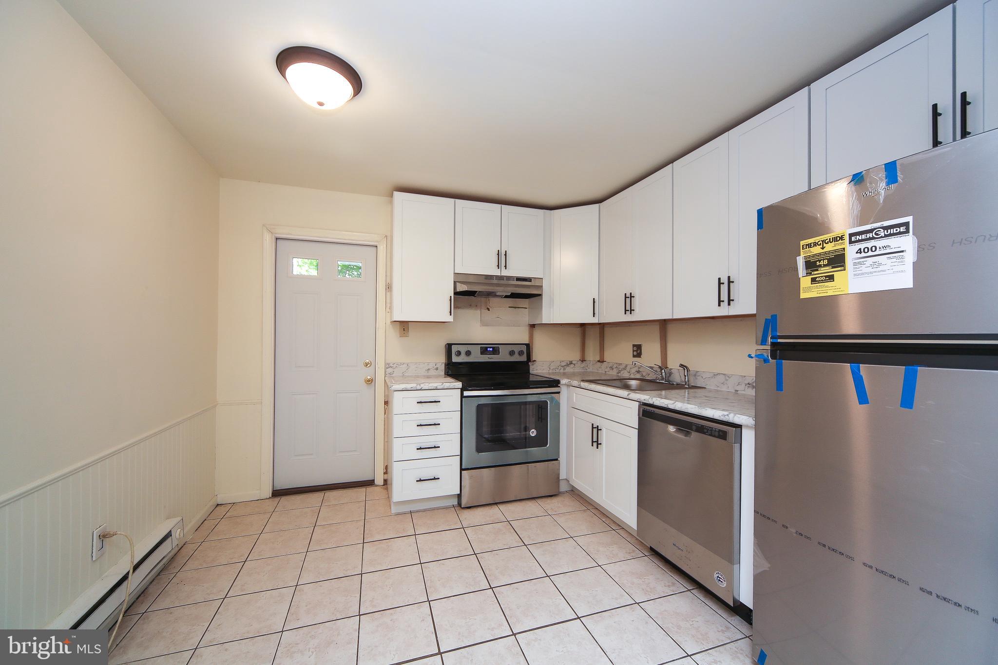 103 Deep Run Road, Unit C1 Dublin, PA 18917 - Photo 9 of 16 Kitchen
