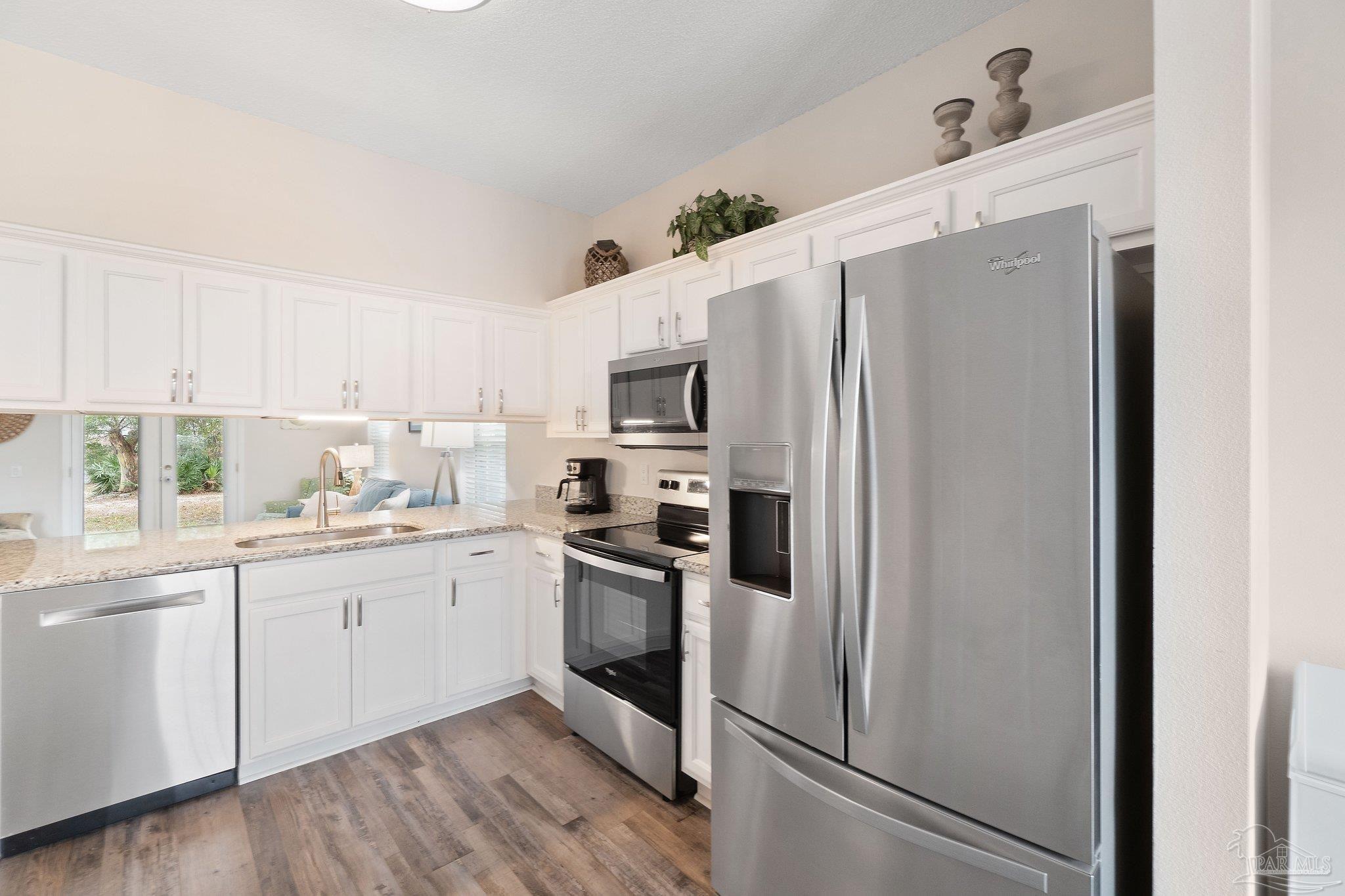 1514 Redfish Point Road Gulf Breeze, FL 32563 - Photo 11 of 30 Gallery Image 11