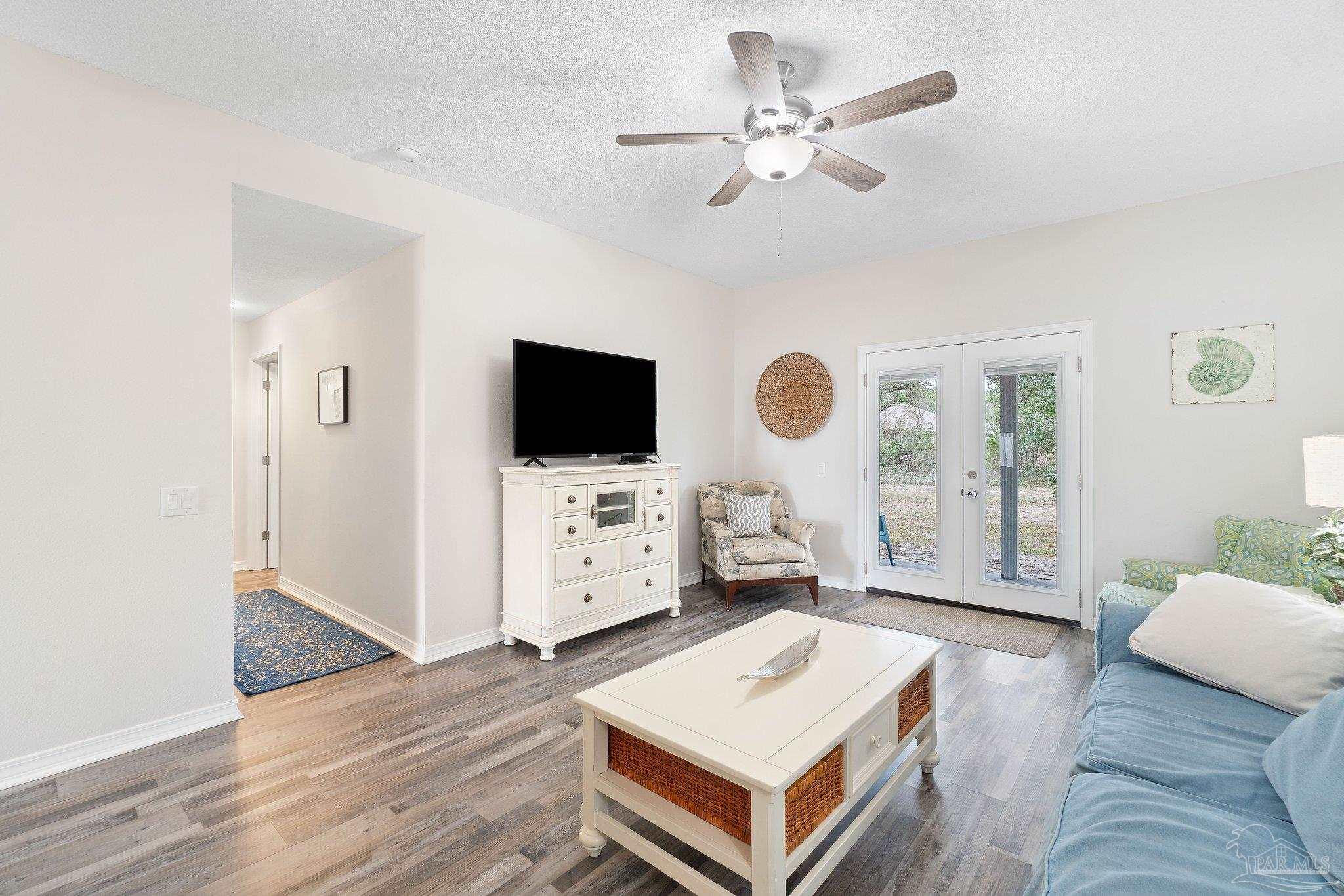 1514 Redfish Point Road Gulf Breeze, FL 32563 - Photo 4 of 30 Gallery Image 4