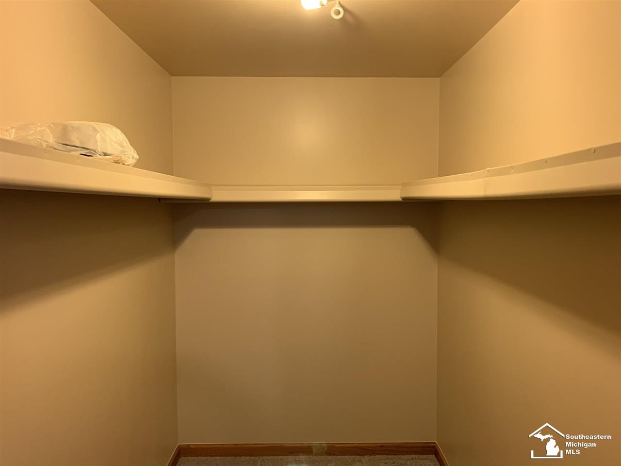 31861 Sibley Road Romulus, MI 48174 - Photo 37 of 94 50010032-36.JPG