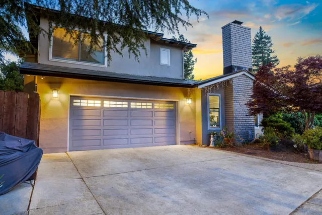 a view of a house with a garage