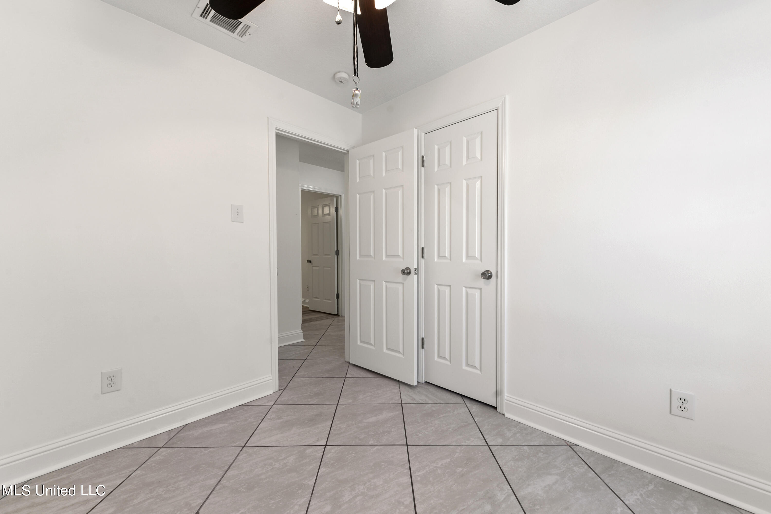 1628 Springridge Road Gautier, MS 39553 - Photo 14 of 20 014