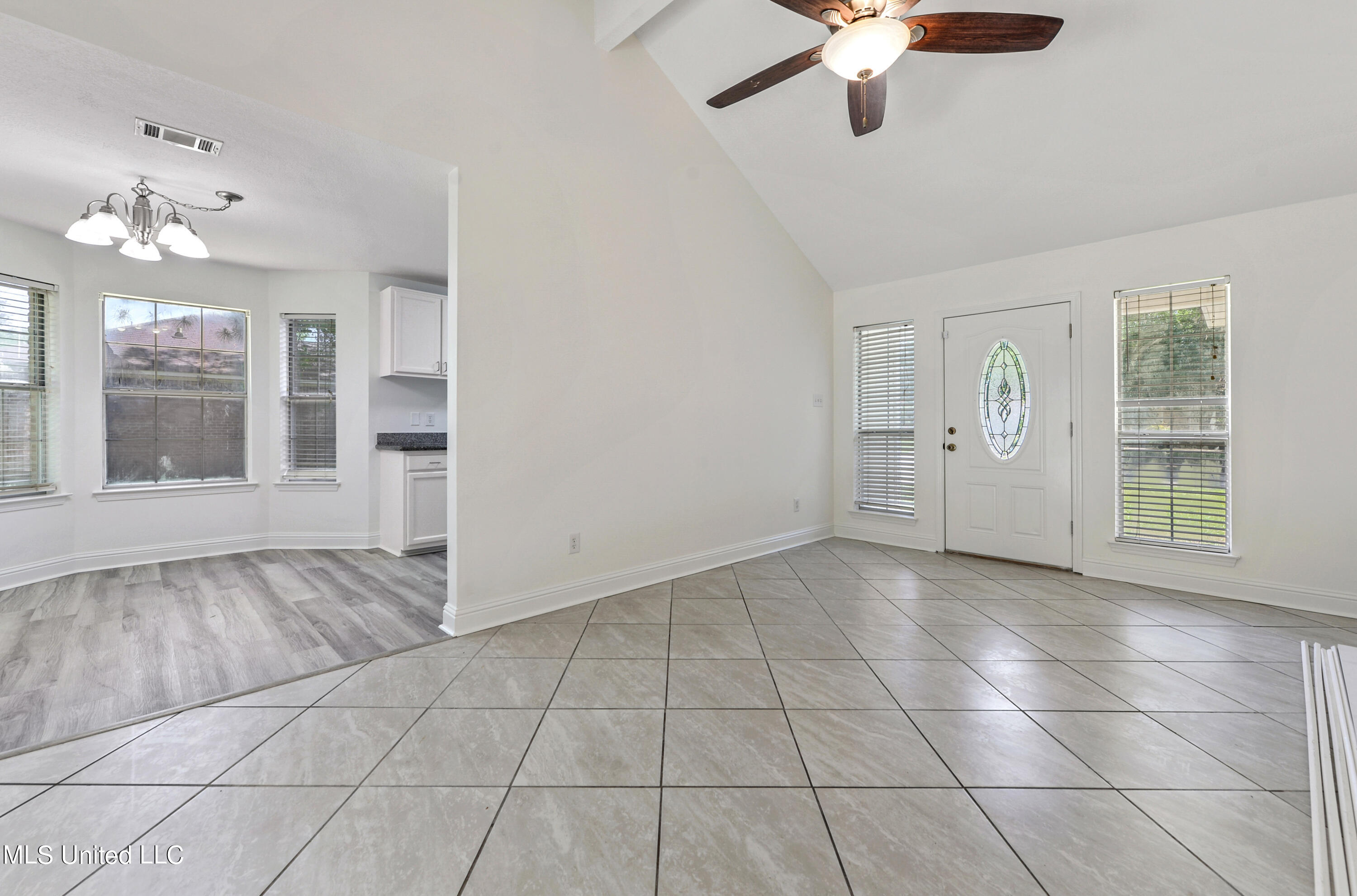 1628 Springridge Road Gautier, MS 39553 - Photo 6 of 20 006