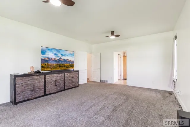 $1,150,000 | 1057 North 1200 East, Shelley, ID 83274