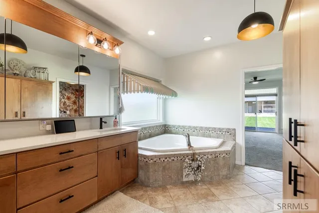 $1,150,000 | 1057 North 1200 East, Shelley, ID 83274