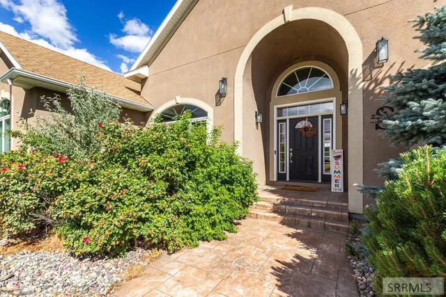 $1,150,000 | 1057 North 1200 East, Shelley, ID 83274