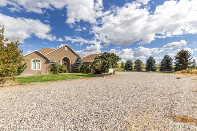 $1,150,000 | 1057 North 1200 East, Shelley, ID 83274