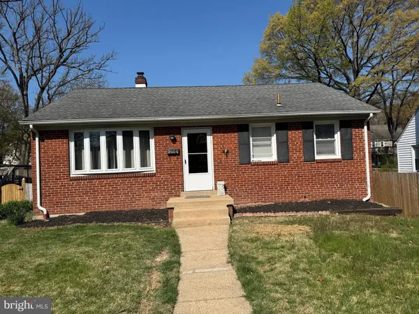 $3,100 | 9604 49th Avenue, College Park, MD 20740