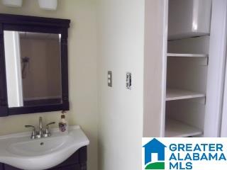 924 Ridgewood Circle Birmingham, AL 35235 - Photo 31 of 38