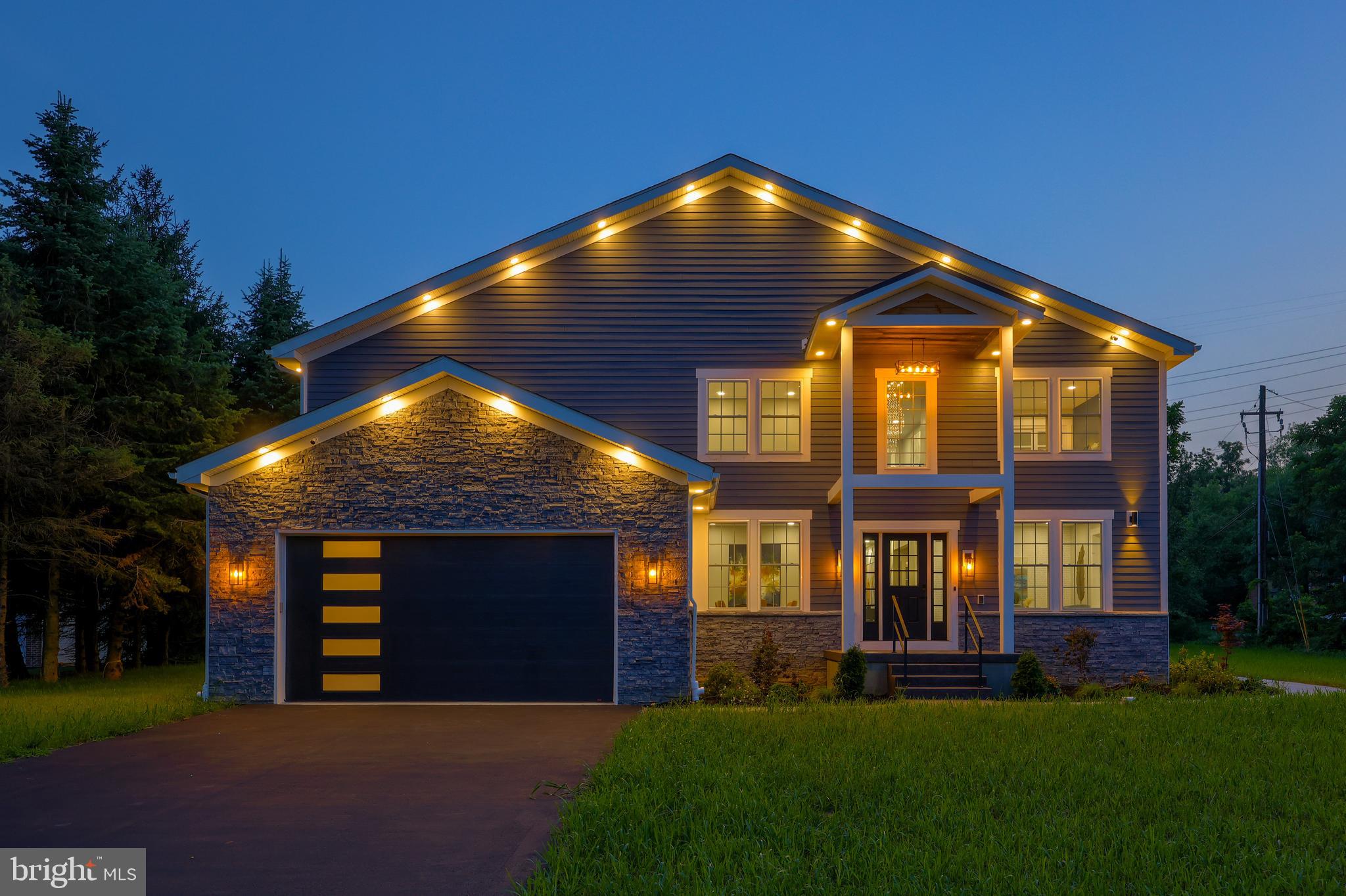 1 Fox Run Road Hummelstown, PA 17036 - Photo 49 of 54 Twilight w/ Lighting Front