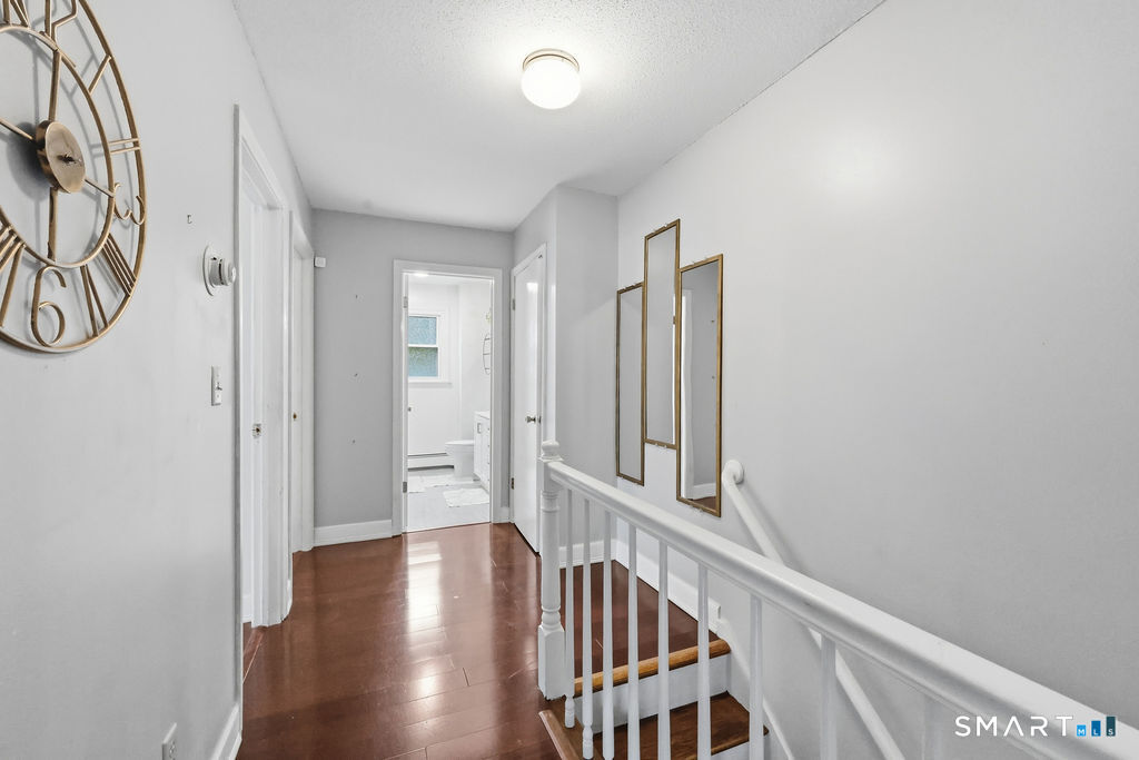 153 Maple Street Manchester, CT 06040 - Photo 20 of 31