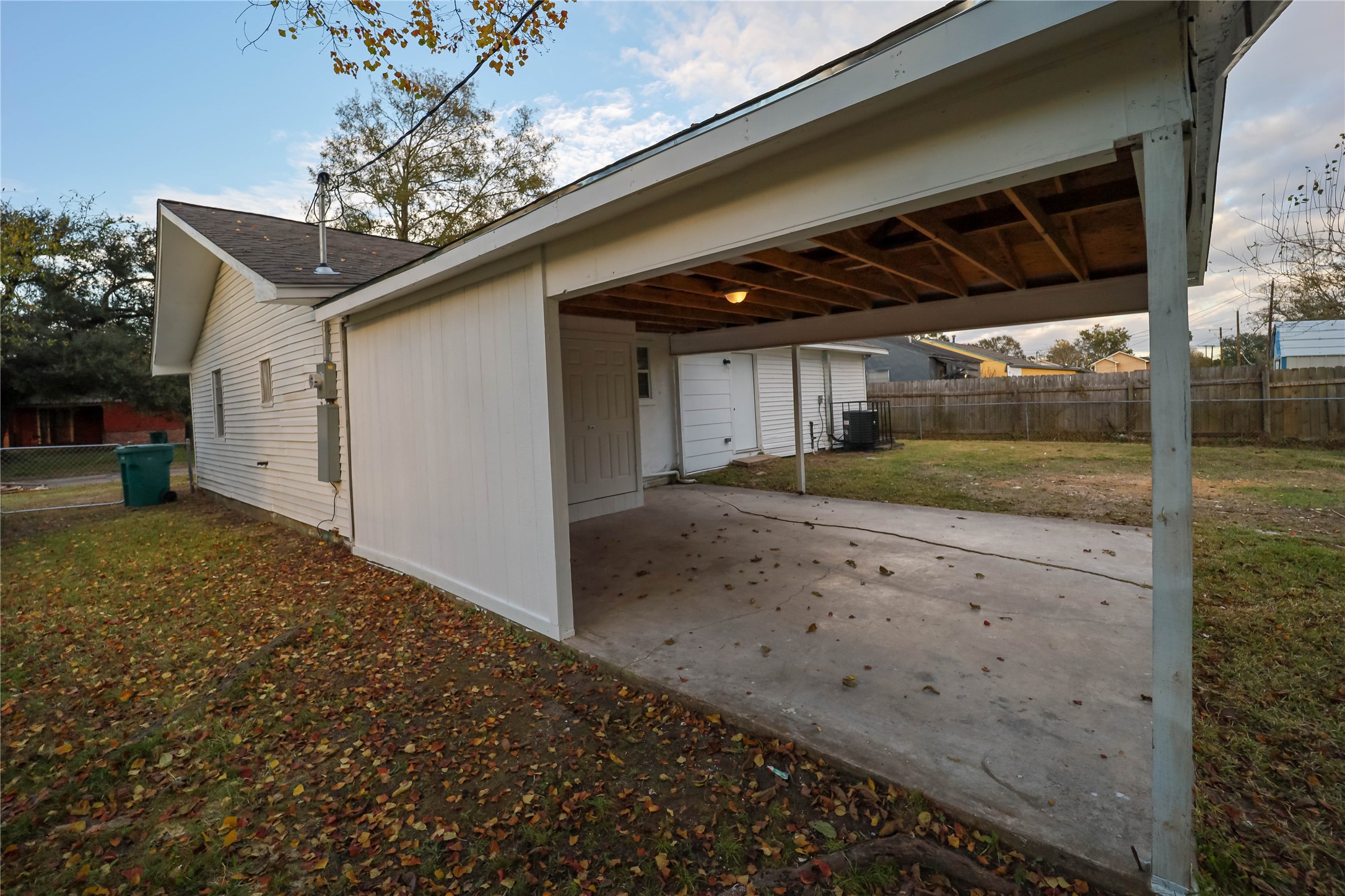 507 West Decatur Avenue Orange, TX 77630 - Photo 28 of 31