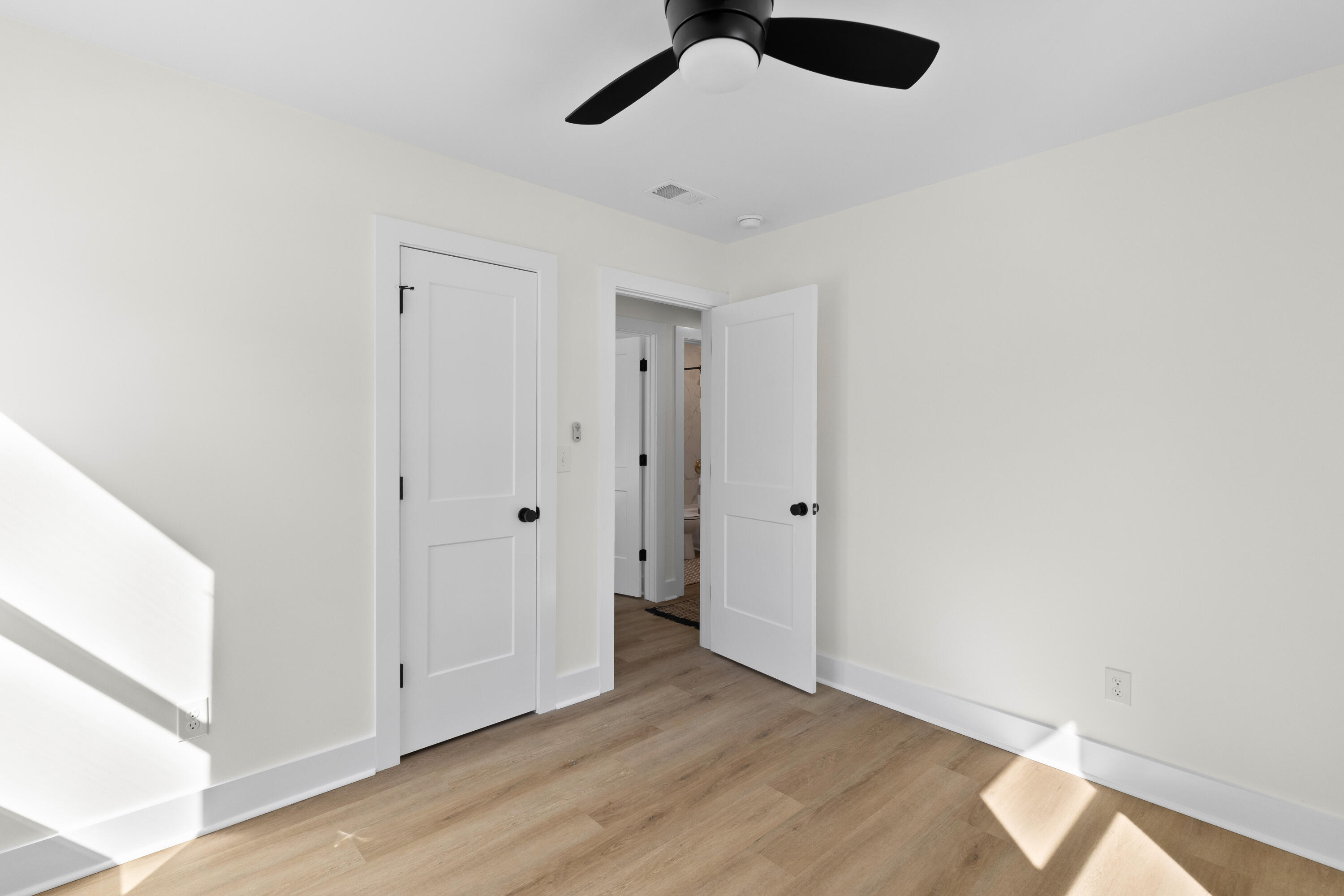 1576 Seacroft Road Charleston, SC 29412 - Photo 27 of 38 1G1A0317