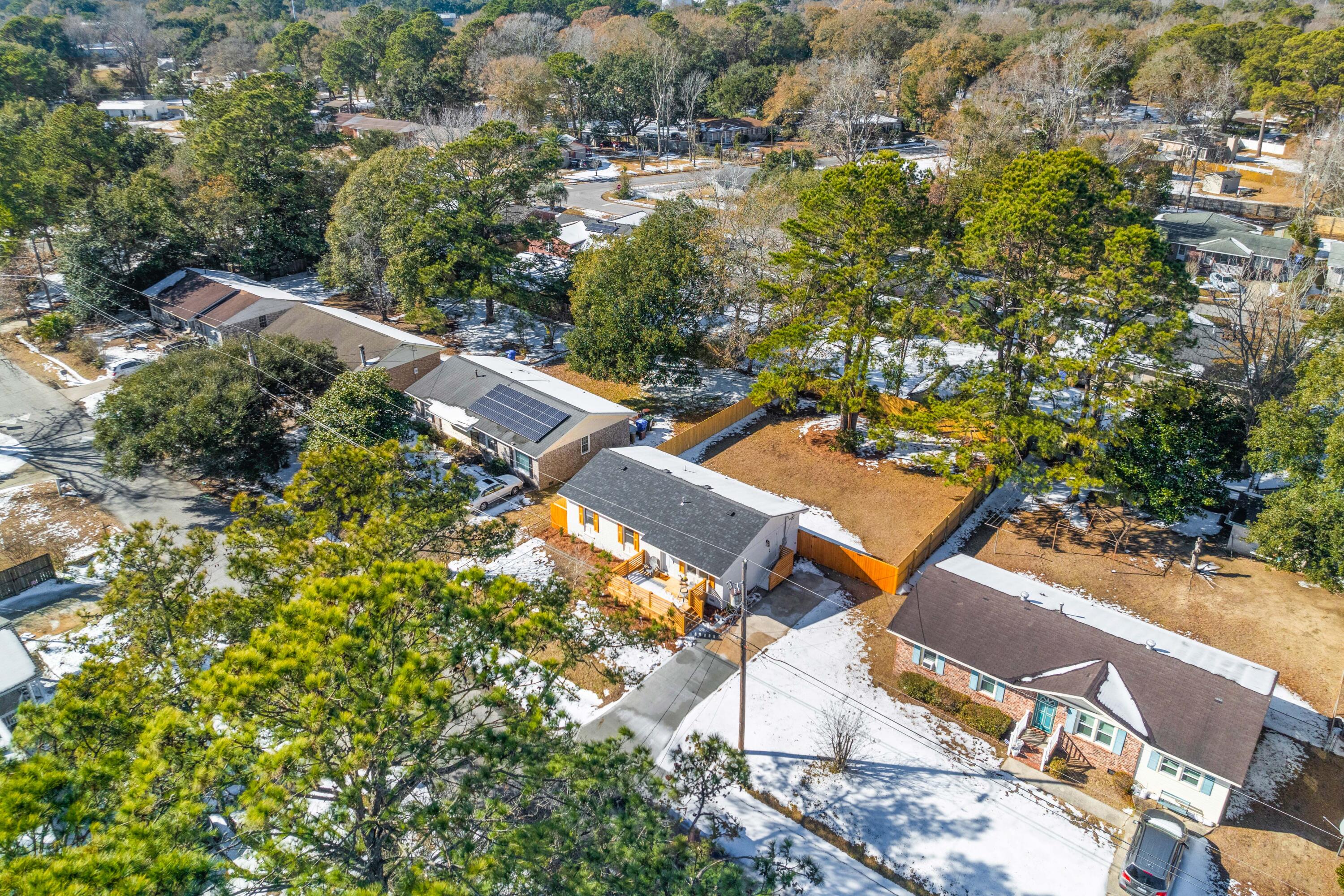 1576 Seacroft Road Charleston, SC 29412 - Photo 37 of 38 DJI_0898