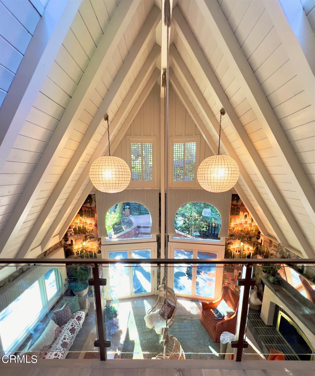 2460 Valley Meadow Drive Oak View, CA 93022 - Photo 18 of 49 a room with gym equipment