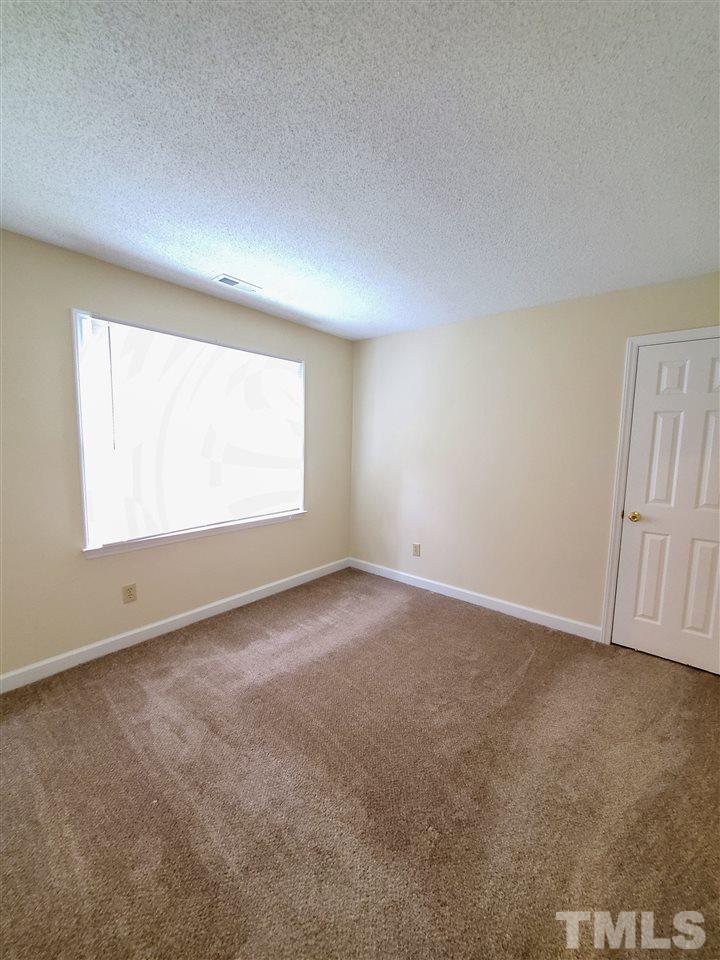 4304 Birmingham Way Raleigh, NC 27604 - Photo 19 of 28