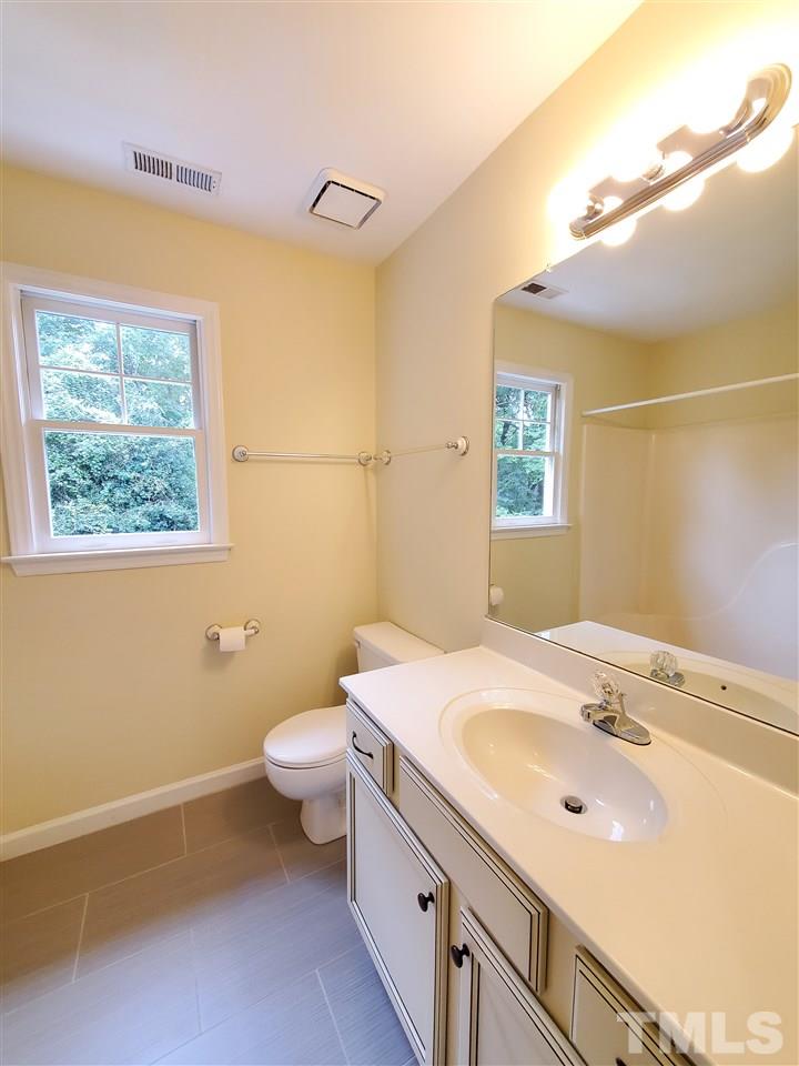 4304 Birmingham Way Raleigh, NC 27604 - Photo 23 of 28