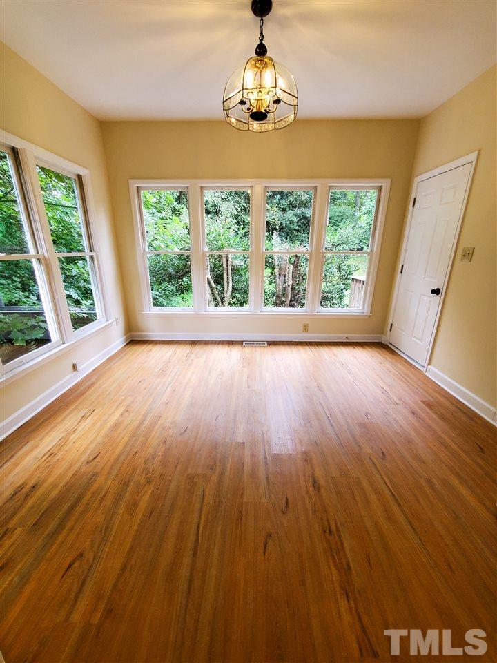 4304 Birmingham Way Raleigh, NC 27604 - Photo 10 of 28