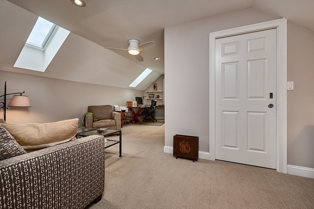 20 Bridge Road, Unit 18 Northampton, MA 01062 - Photo 30 of 42 a living room with furniture