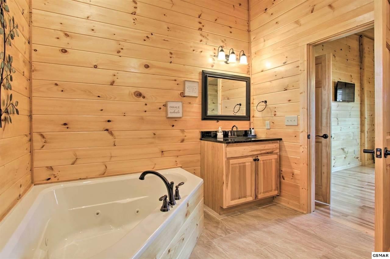 83 Bluff Ridge Road Sevierville, TN 37876 - Photo 11 of 18