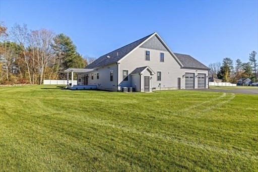 73 Raymond Avenue Raynham, MA 02767 - Photo 24 of 29