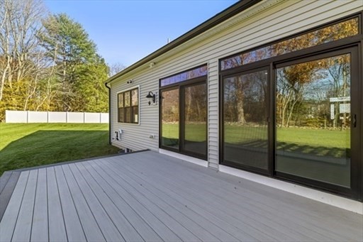 73 Raymond Avenue Raynham, MA 02767 - Photo 26 of 29