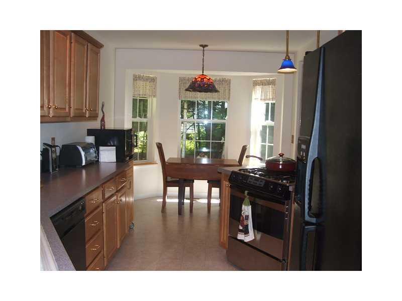 1 Trapper John Road Scarborough, ME 04074 - Photo 7 of 33 Kitchen.