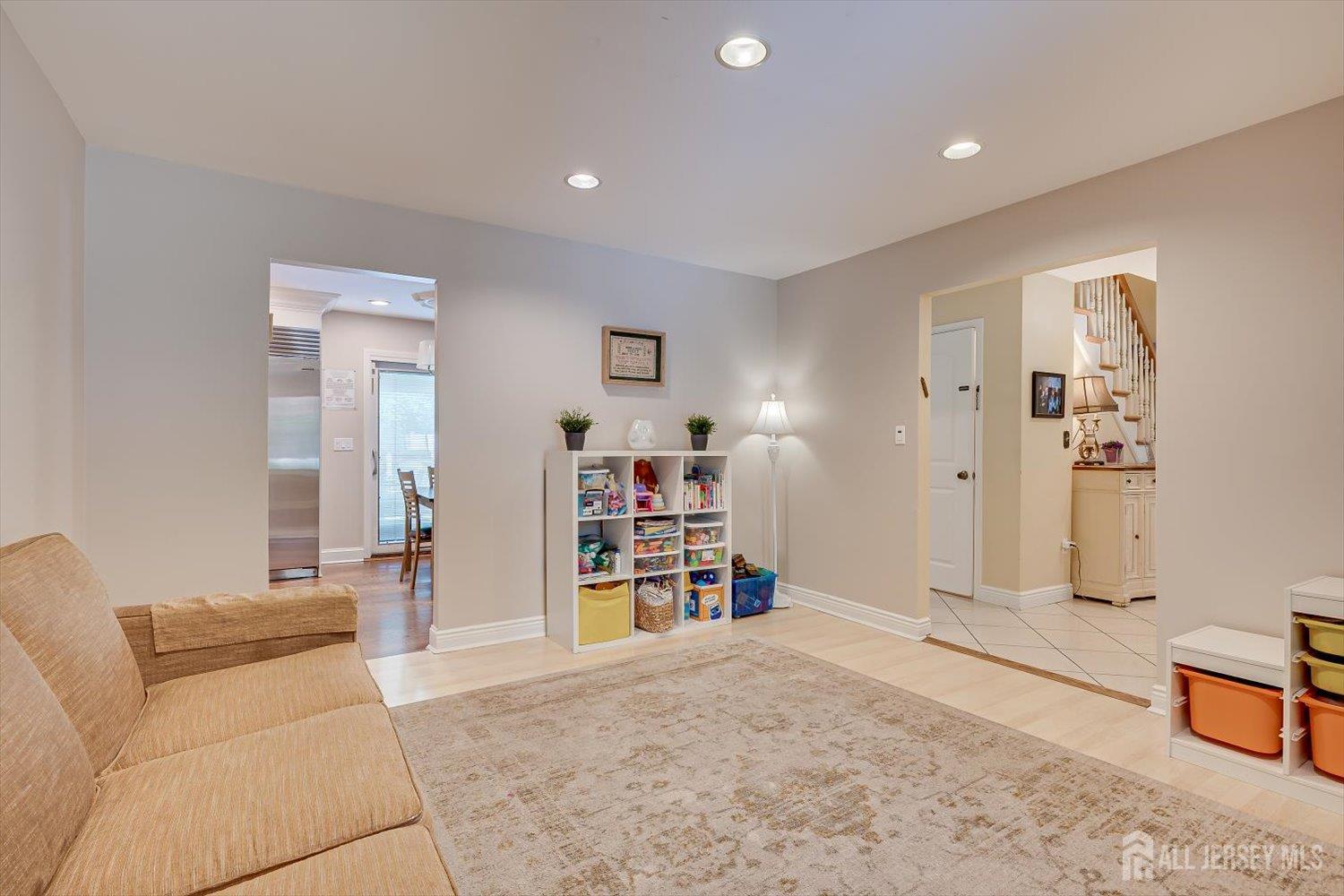 22 Celler Road Edison, NJ 08817 - Photo 14 of 56