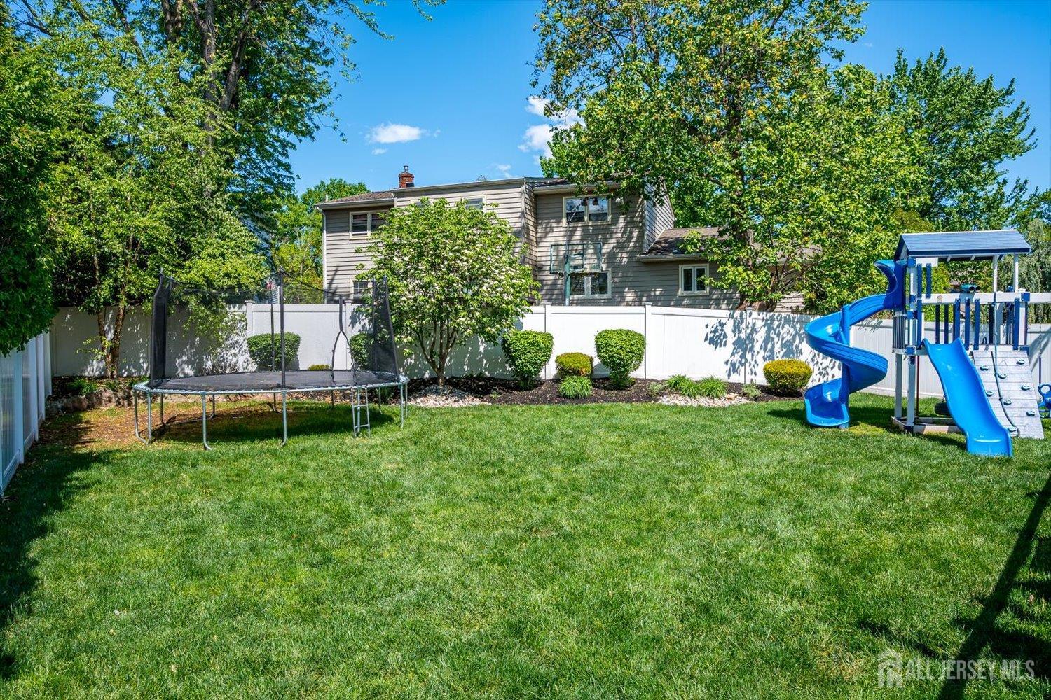 22 Celler Road Edison, NJ 08817 - Photo 55 of 56