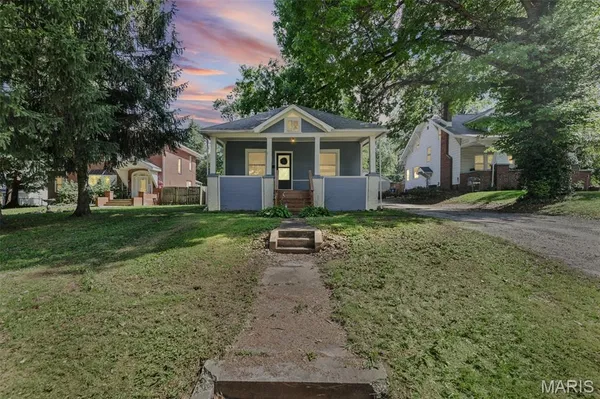 $159,900 | 3019 Brown Street, Alton, IL 62002