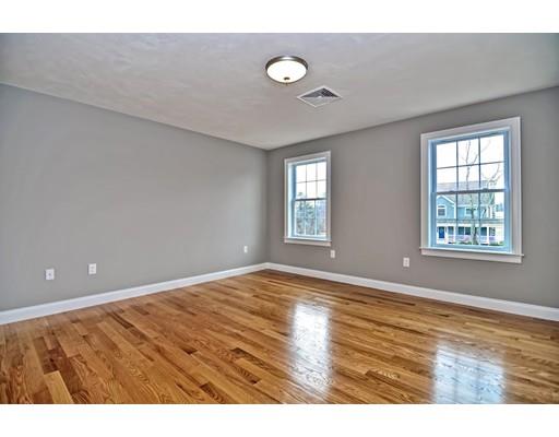 10 Applegate Road Medway, MA 02053 - Photo 11 of 14