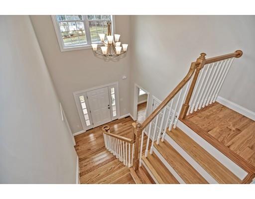 10 Applegate Road Medway, MA 02053 - Photo 6 of 14