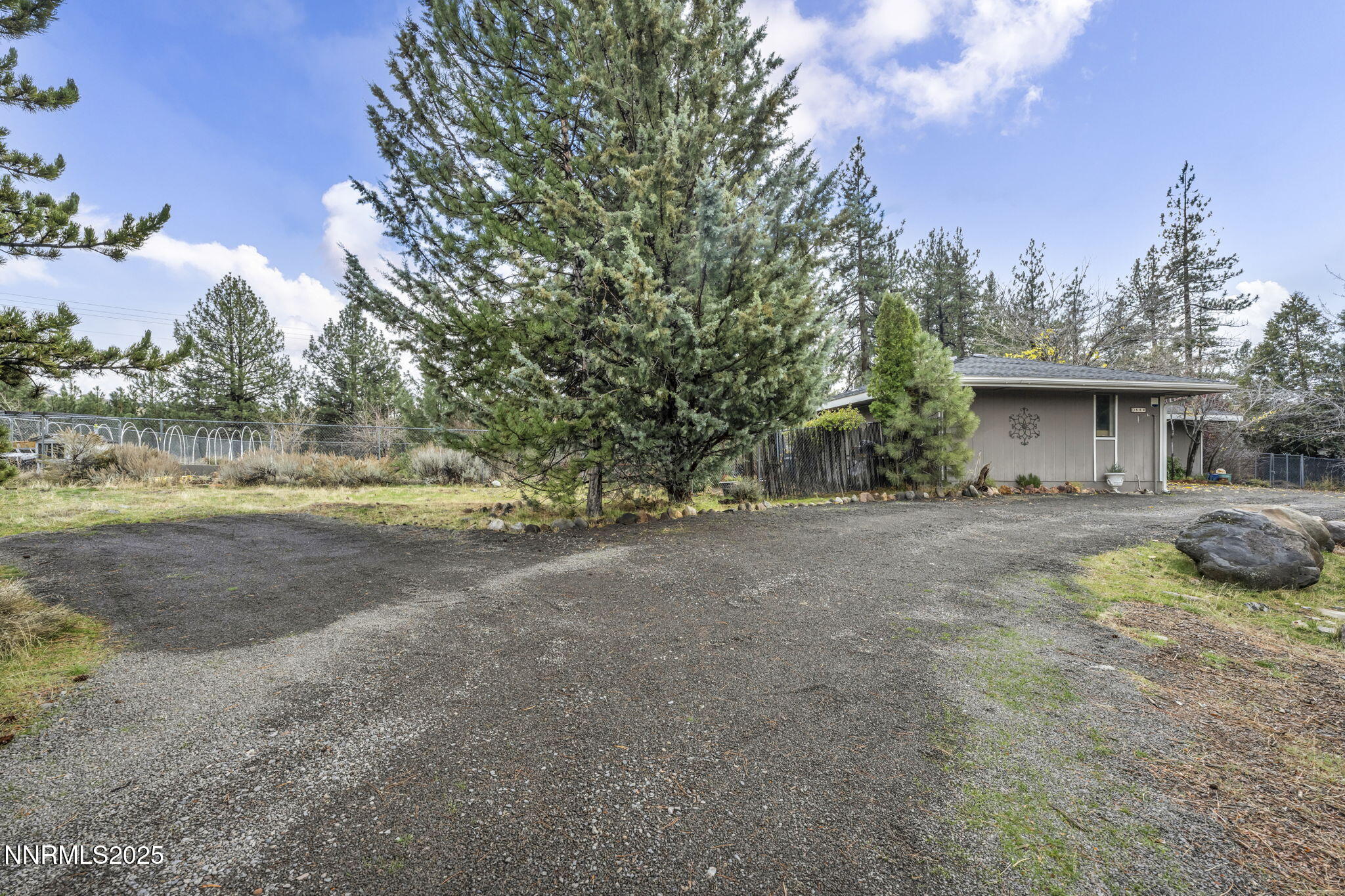 568 Crystal Park Road Verdi, NV 89439 - Photo 32 of 48 4-web-or-mls-568-crystal-park-rd