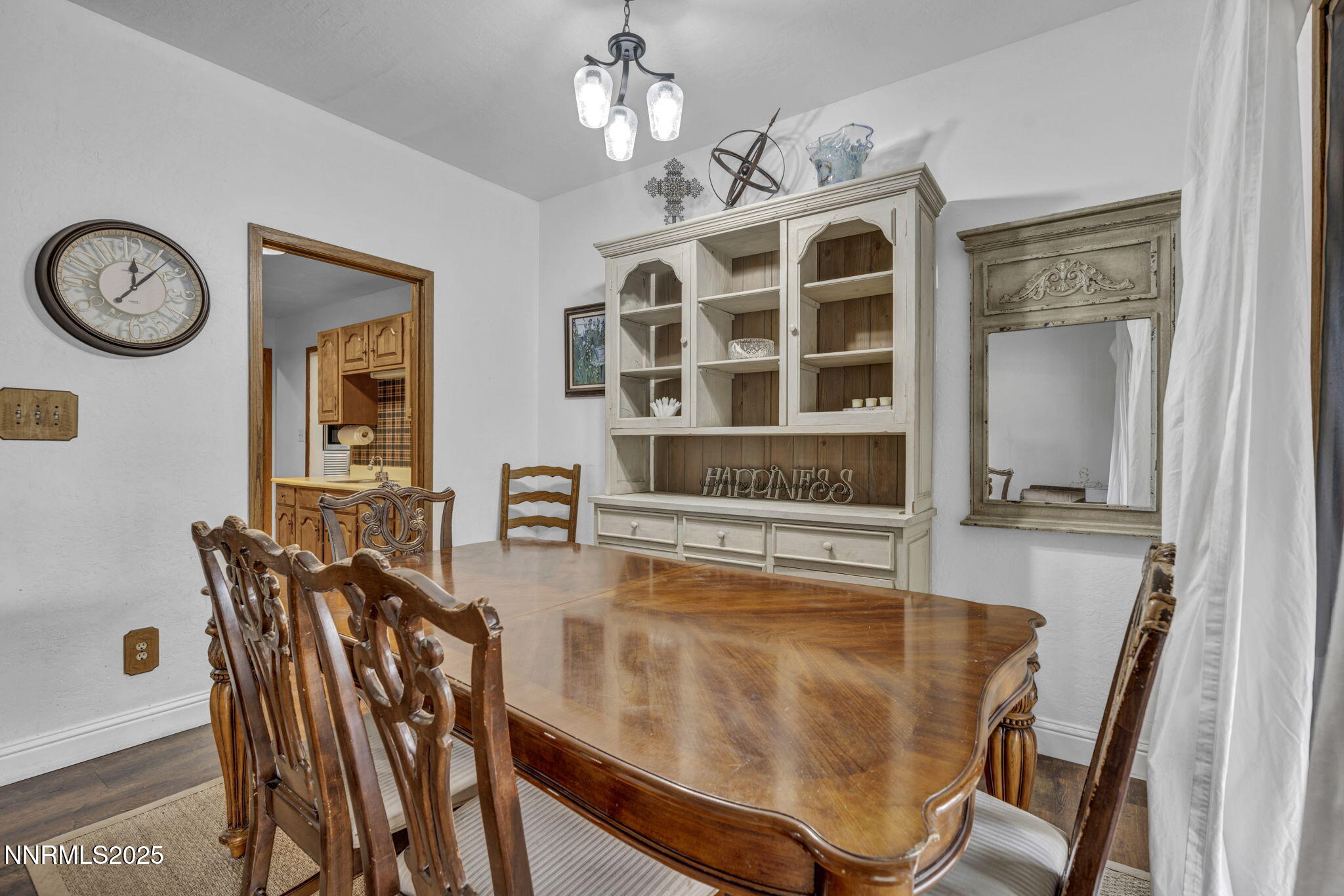 568 Crystal Park Road Verdi, NV 89439 - Photo 7 of 48 60-web-or-mls-568-crystal-park-rd